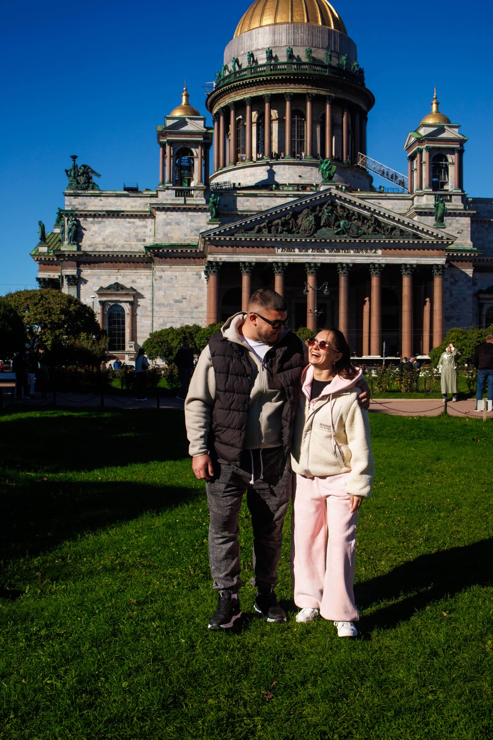 15-минутная фотосессия в лучших локациях Петербурга (Алина)