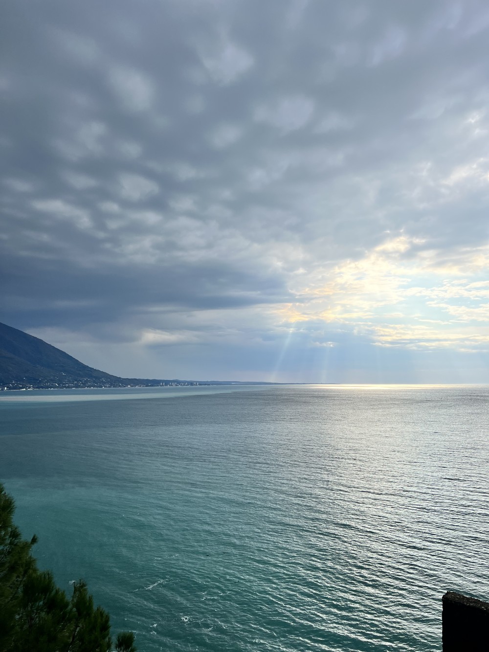 Сокровища Абхазии: от Гагры до озера Рица (6/19)