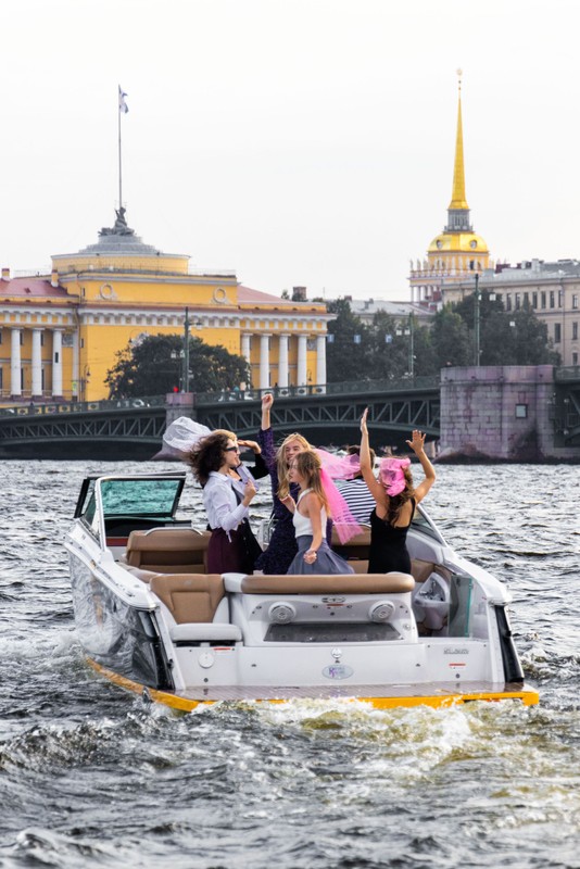 Party-trip — ваш личный праздник на катере!