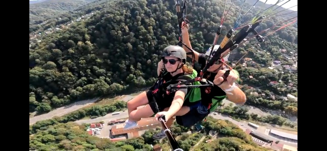 Всем рекомендую ощутить это прекрасное чувство полета над таким красивым местом