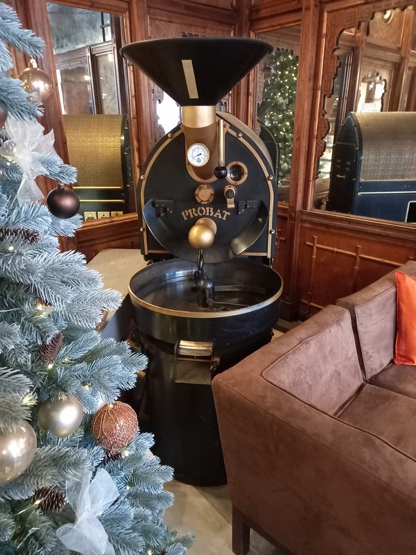 Сладкий маршрут по Невскому проспекту (в мини-группе)