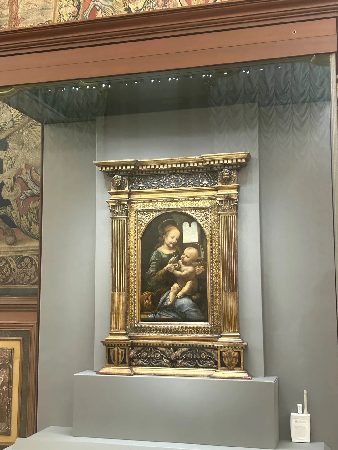 Эрмитаж: самое важное за 2 часа в мини-группе (билеты без очереди включены) (Лия)