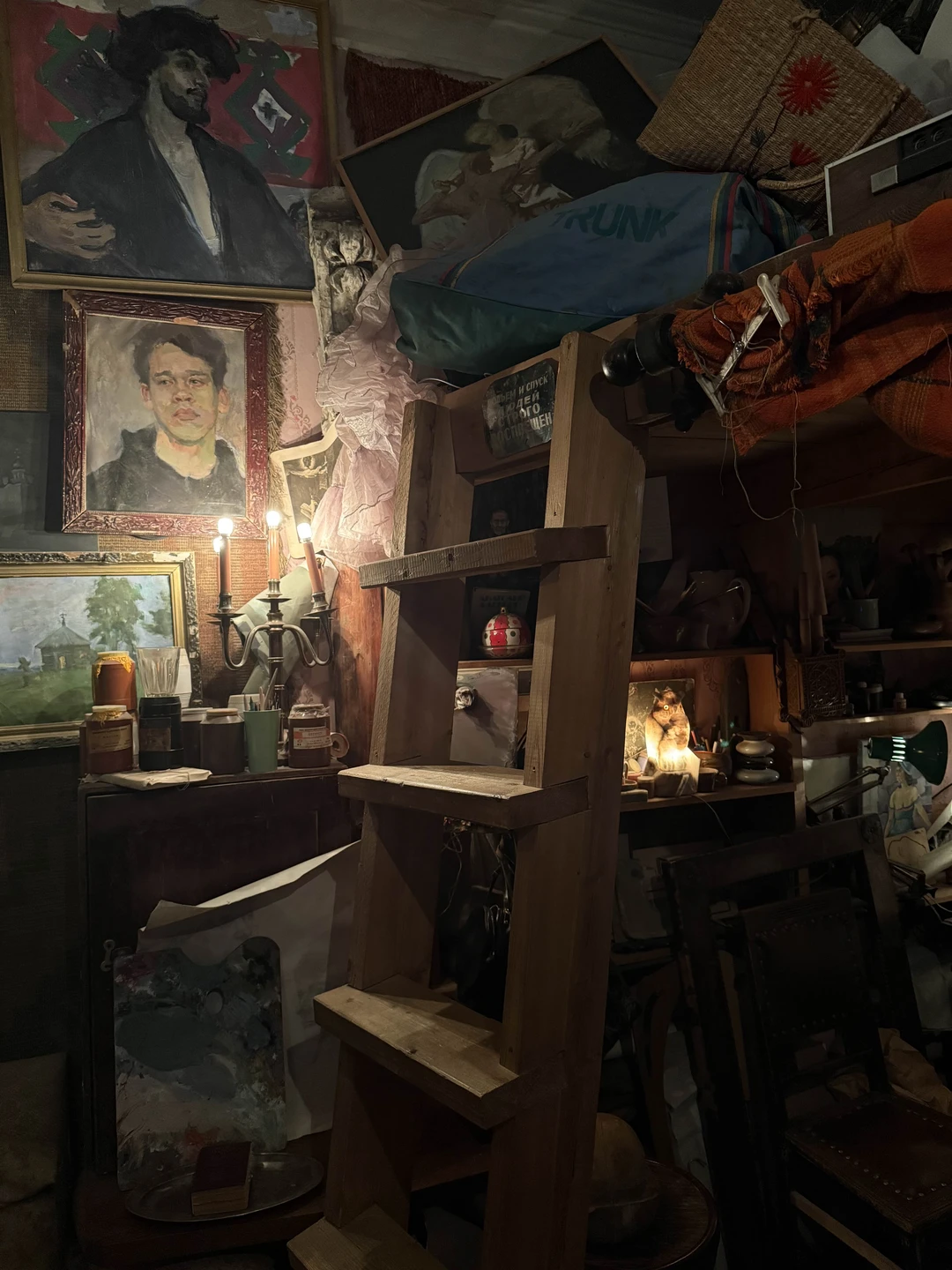 Ленинградские коммуналки - снаружи и изнутри (Александра)