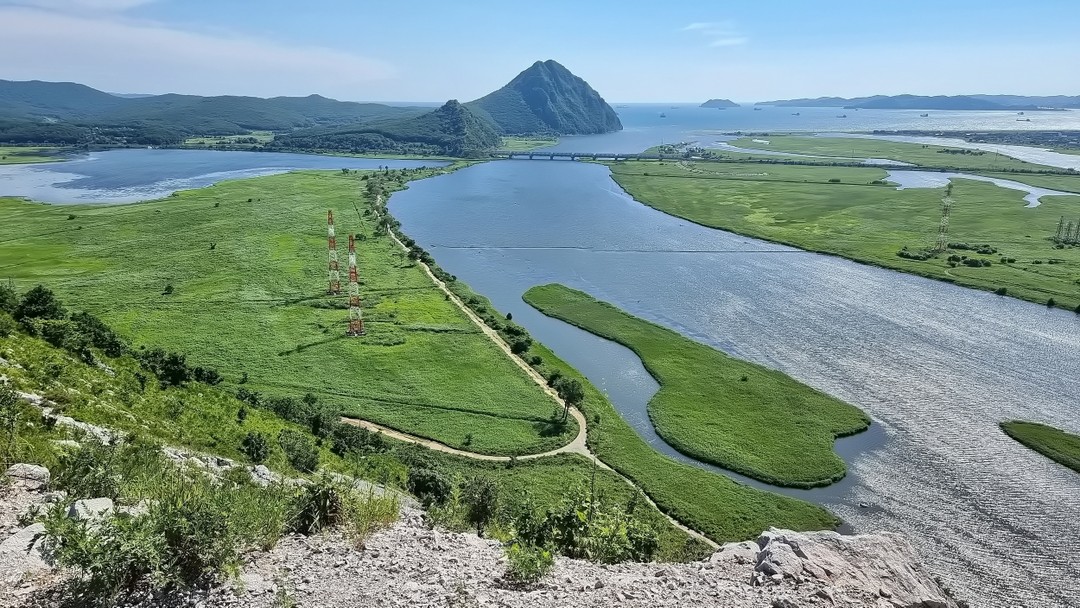Были с женой на экскурсии, которую нам провела Алина, в отличный солнечный денек 4 августа. Мы