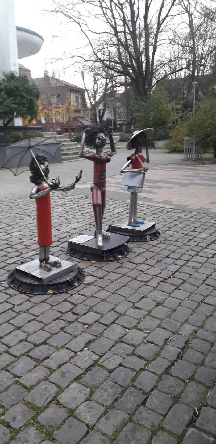 Утренняя Куршская коса, Зеленоградск и замок Нессельбек на автобусе (Эдуард)