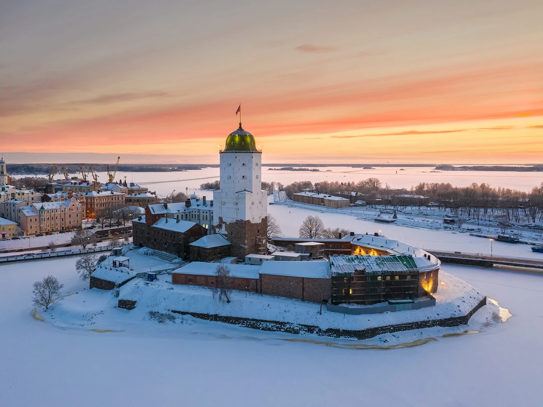 Новогодние экскурсии в Выборге