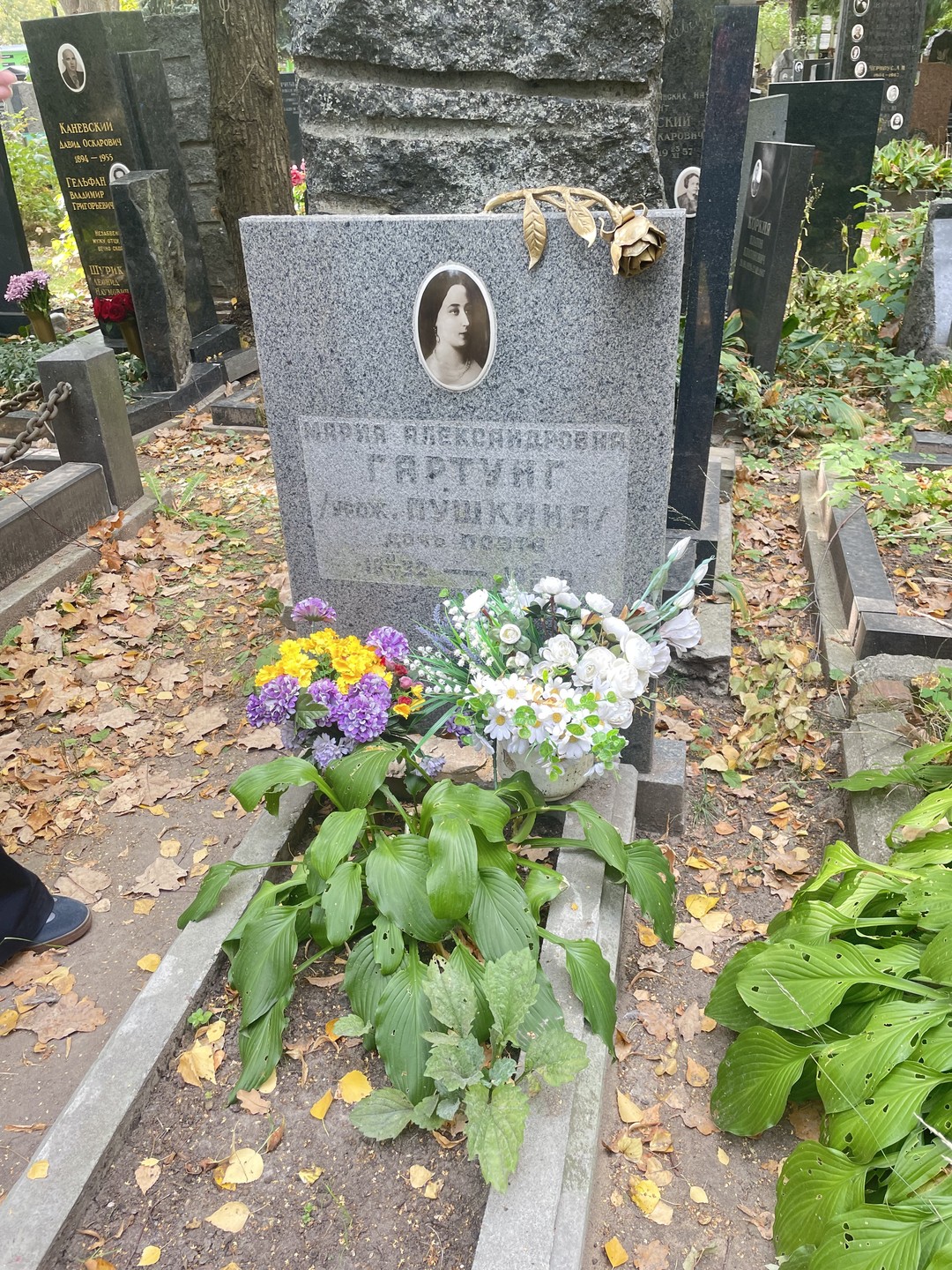 Несмотря на достаточно юный возраст, Анастасия поразила глубиной погружения в историю и тему, хорошим русским языком