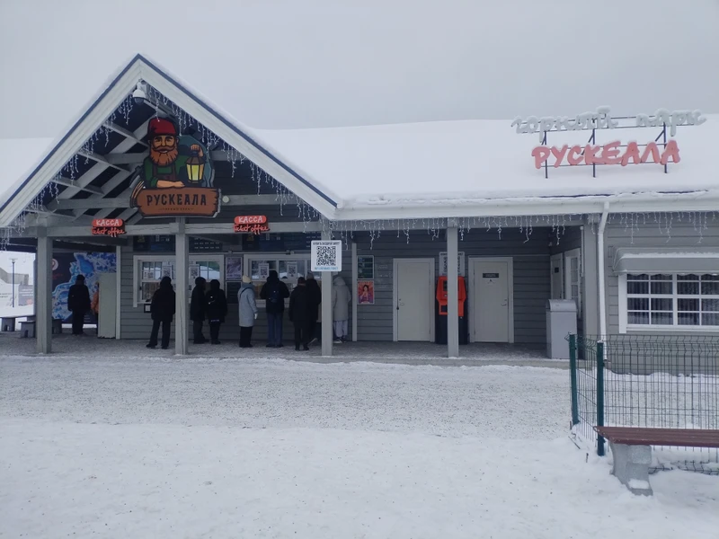 Отличная экскурсия. Много интересной информации, посетили несколько необычных мест. Особенно вдохновил зимний лес. Спасибо, Ярослав!