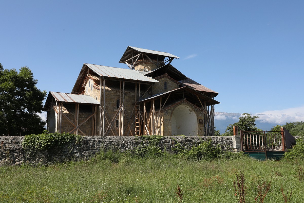 Автобусная экскурсия «Золотое кольцо Абхазии» (10/14)