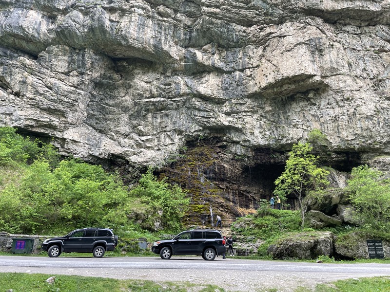 супер! очень понравилось! не утомительно, хоть и много гуляли, поднялись везде куда можно, залезли на все