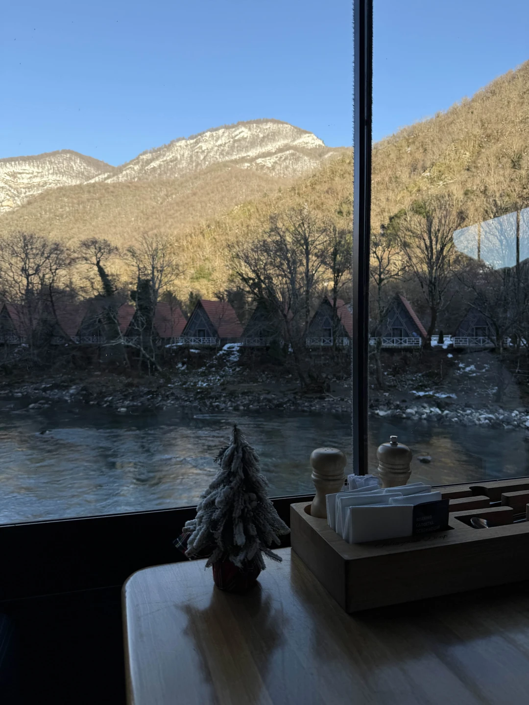 У меня был юбилей и мы с подругами остались очень и очень довольны. Гастротур превзошел все