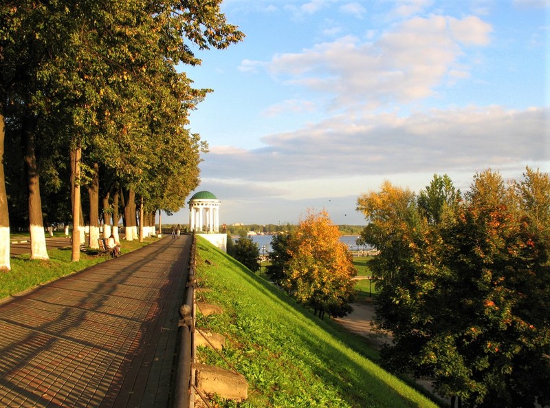 Авторская прогулка по Ярославлю