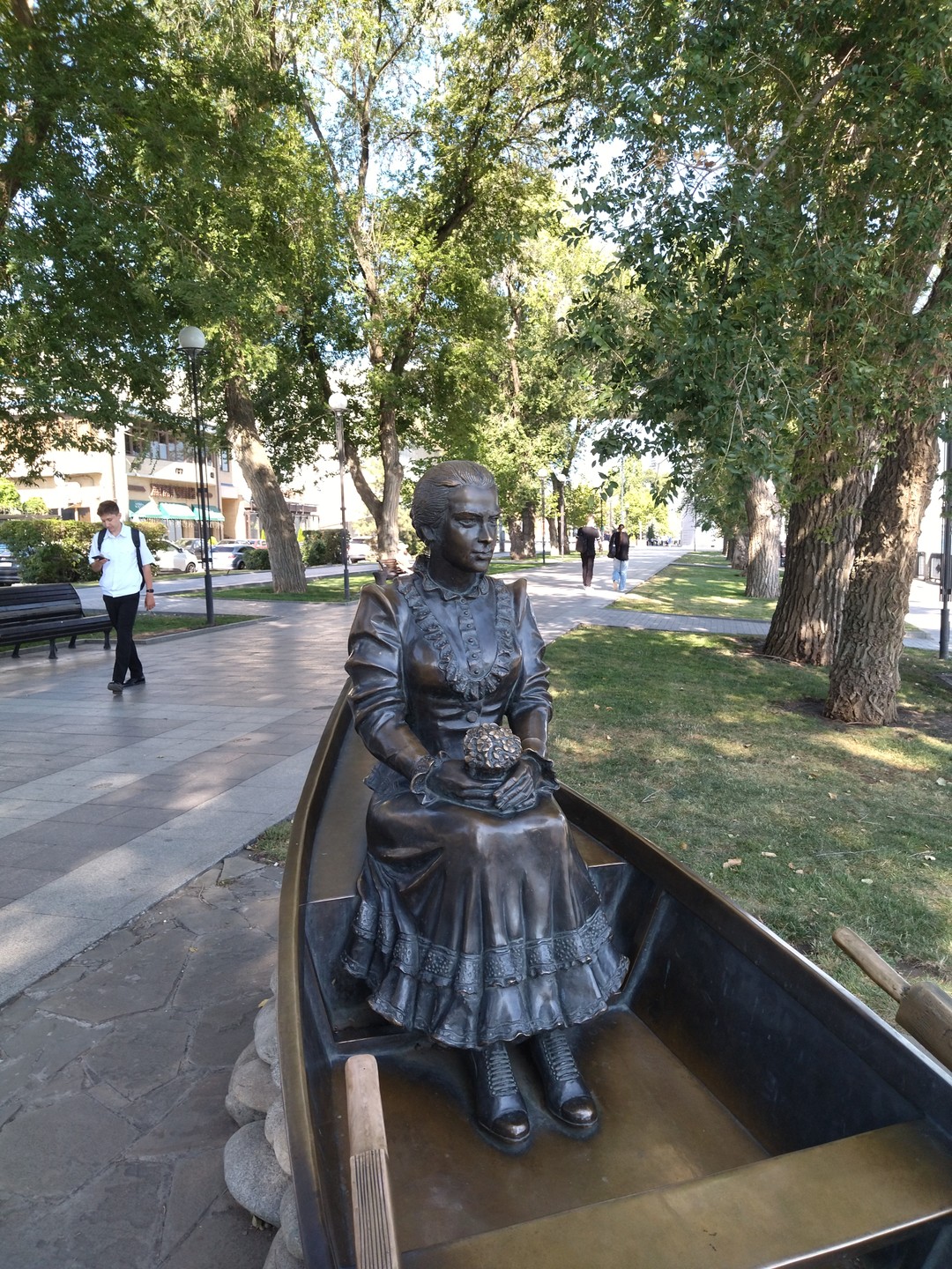 В Ростове -на -Дону была проездом на несколько часов, заказала экскурсию у Сергея. Экскурсия автомобильно -