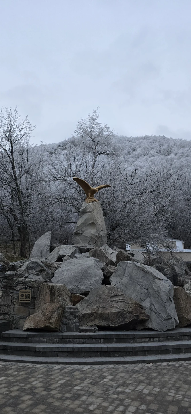 Посетили данную экскурсию 22.02.2026. Нам она очень понравилась! Спасибо Александру за качественное сопровождение экскурсии. Познавательно, не