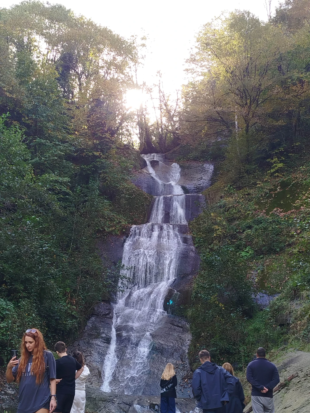 Поездка очень понравилась. Довольно содержательная. Посетили все запланированные локации. Организатор очень общительный и веселый