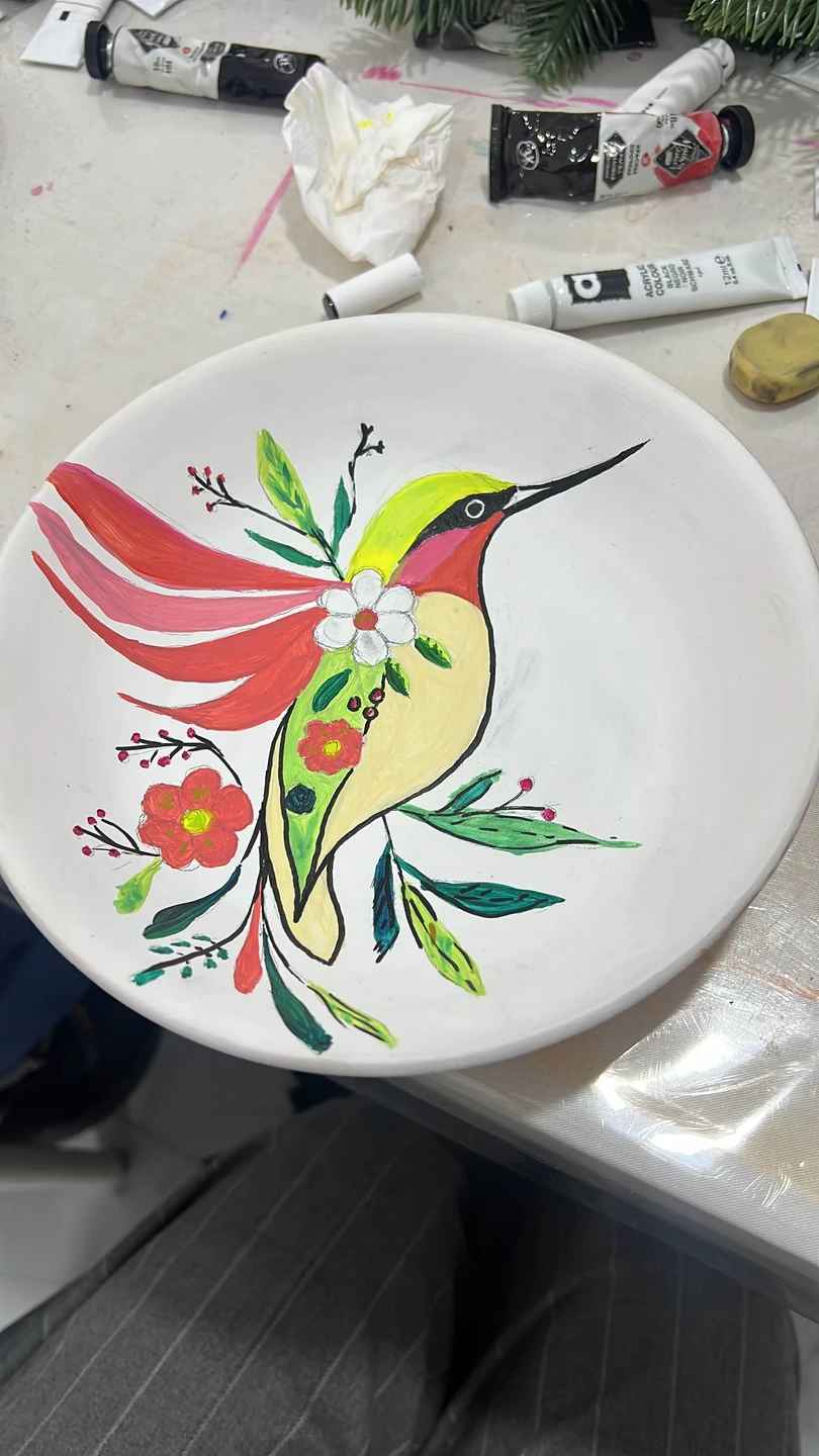 Отлично провели время, нашей семье 4 чел ооочень понравилось 👍спасибо девочкам за мастер класс. Приходите не