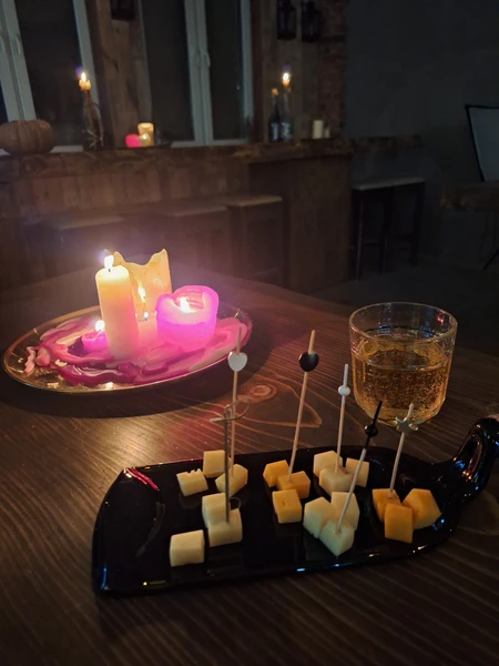 Недалеко от Великого Новгорода есть удивительное место - мастерская «Рождественское яблоко»! Во время нашего путешествия мы