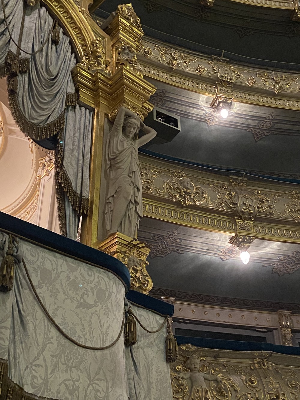 Мариинский театр изнутри (18/31)