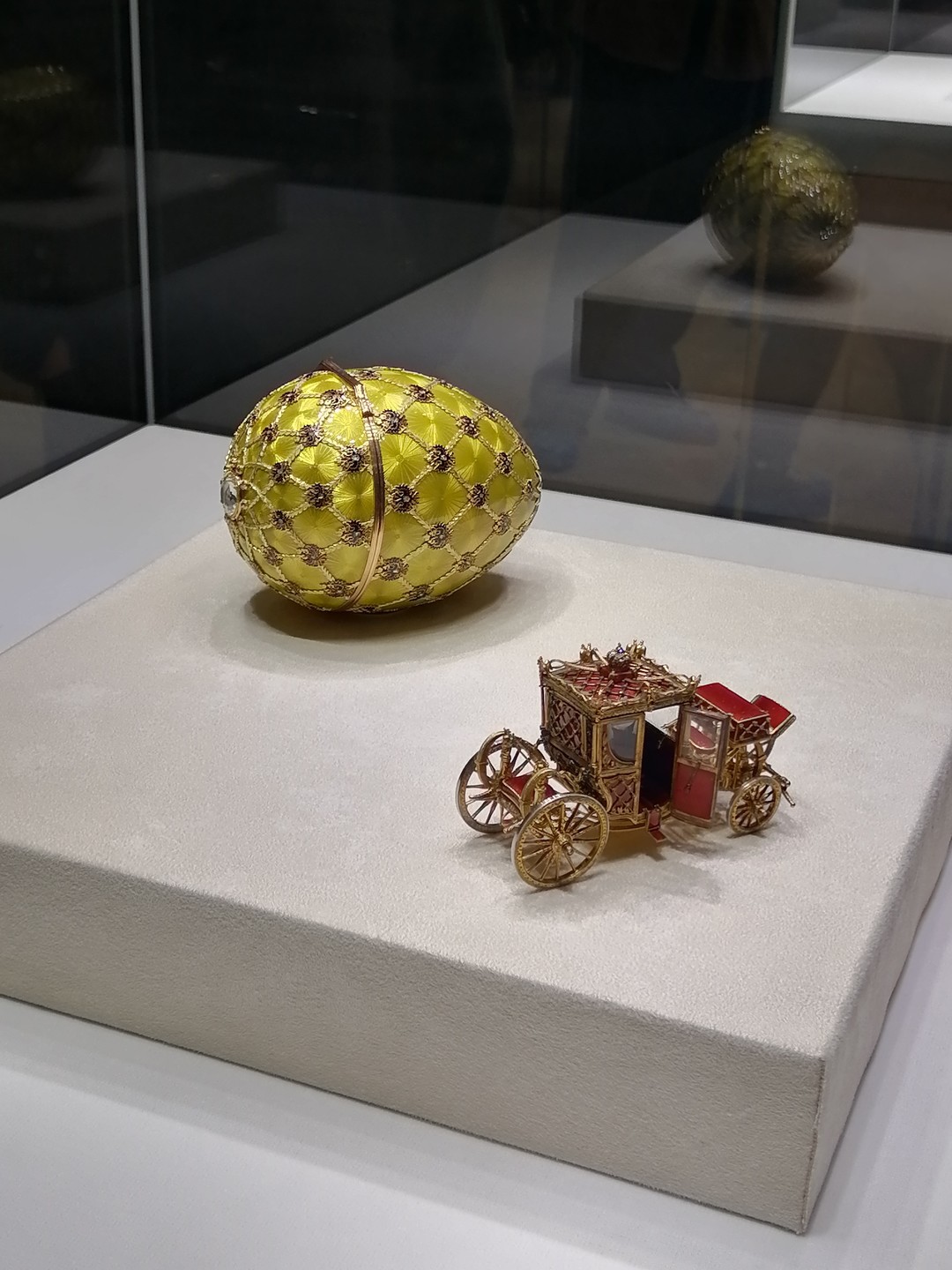 Ари - прекрасный экскурсовод. Время пролетело незаметно. Мы очень много новой, интересной информации узнали, ведь это