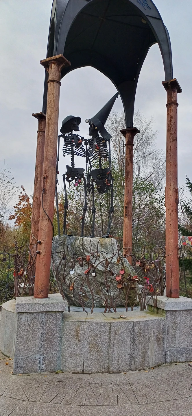 Утренняя Куршская коса, Зеленоградск и замок Нессельбек на автобусе (Александра)