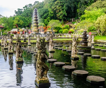 Водный дворец Тирта Ганга