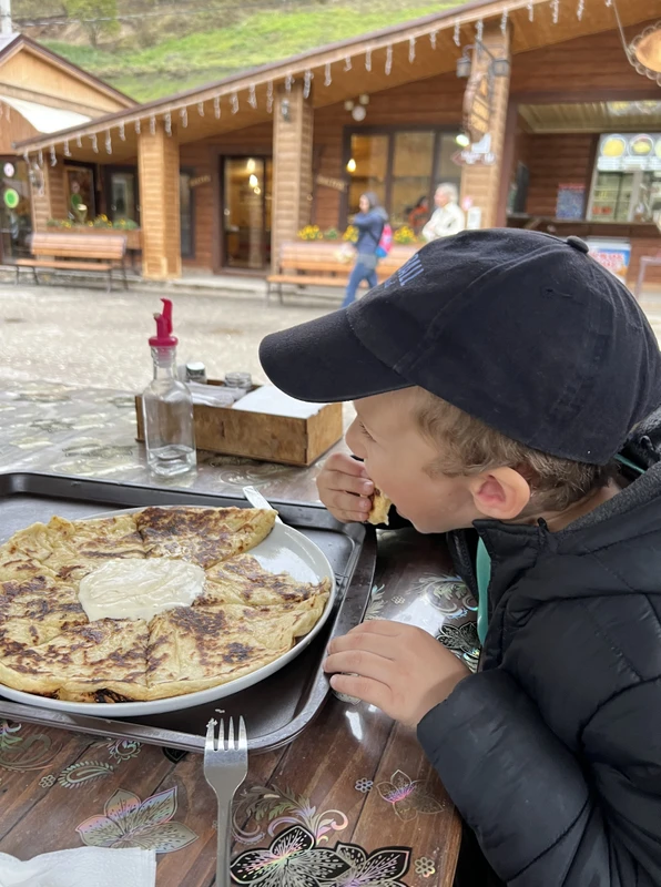 Уикенд в Архызе: автотур по главным местам региона в мини-группе