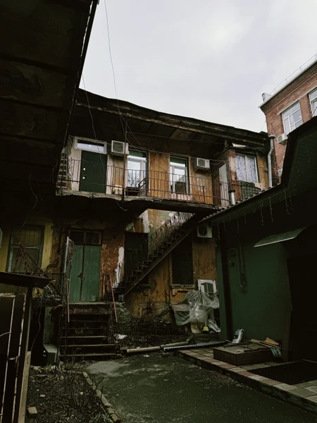 Замечательная экскурсия! Были в Ростове проездом и искали такую экскурсию, которая за 2 часа позволила бы