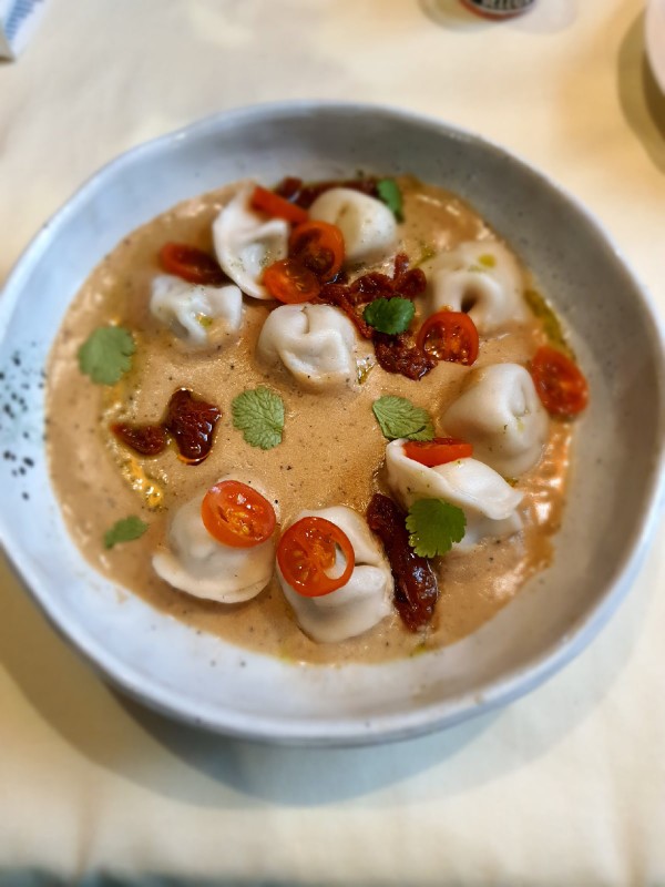 Пельмешки без спешки: мастер-класс и прогулка по Екатеринбургу