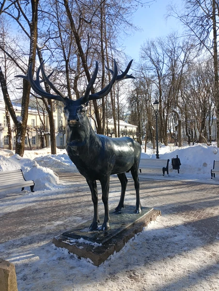 Отличная экскурсия. Спасибо экскурсоводу Максиму за интересный рассказ. Экскурсия была посвящена не только сказочным героям, по