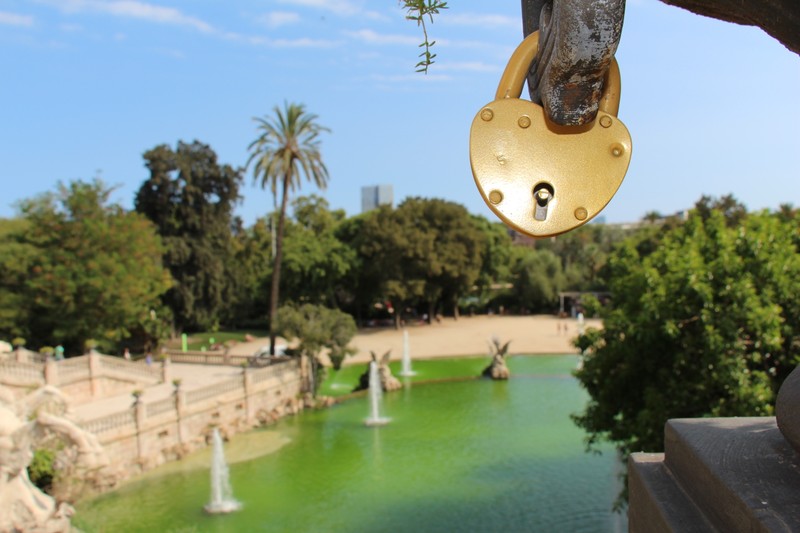 «Три метра над уровнем неба» - по Барселоне на скутере