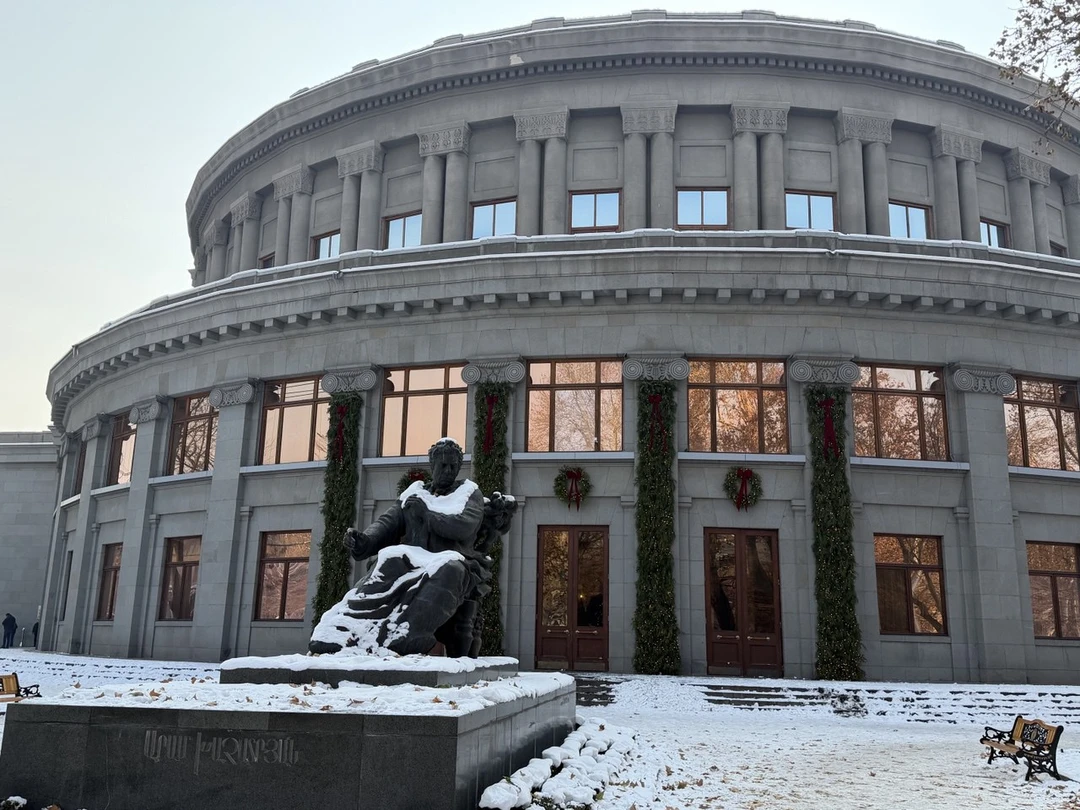 Душевный Ереван - групповая прогулка с местным жителем (Геннадий)