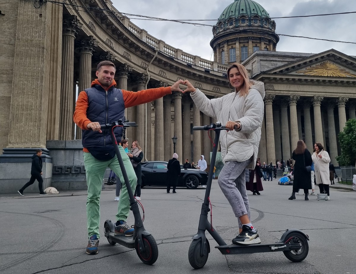 Фото 3 - Экскурсия: "Северная Венеция на электросамокатах"
