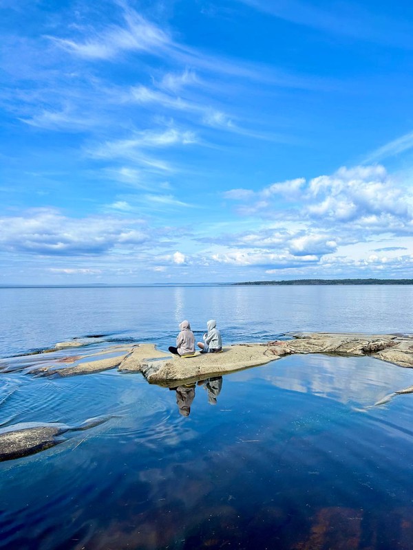 Прогулки по неизведанным тропам с проживанием в домиках на Ладожском озере
