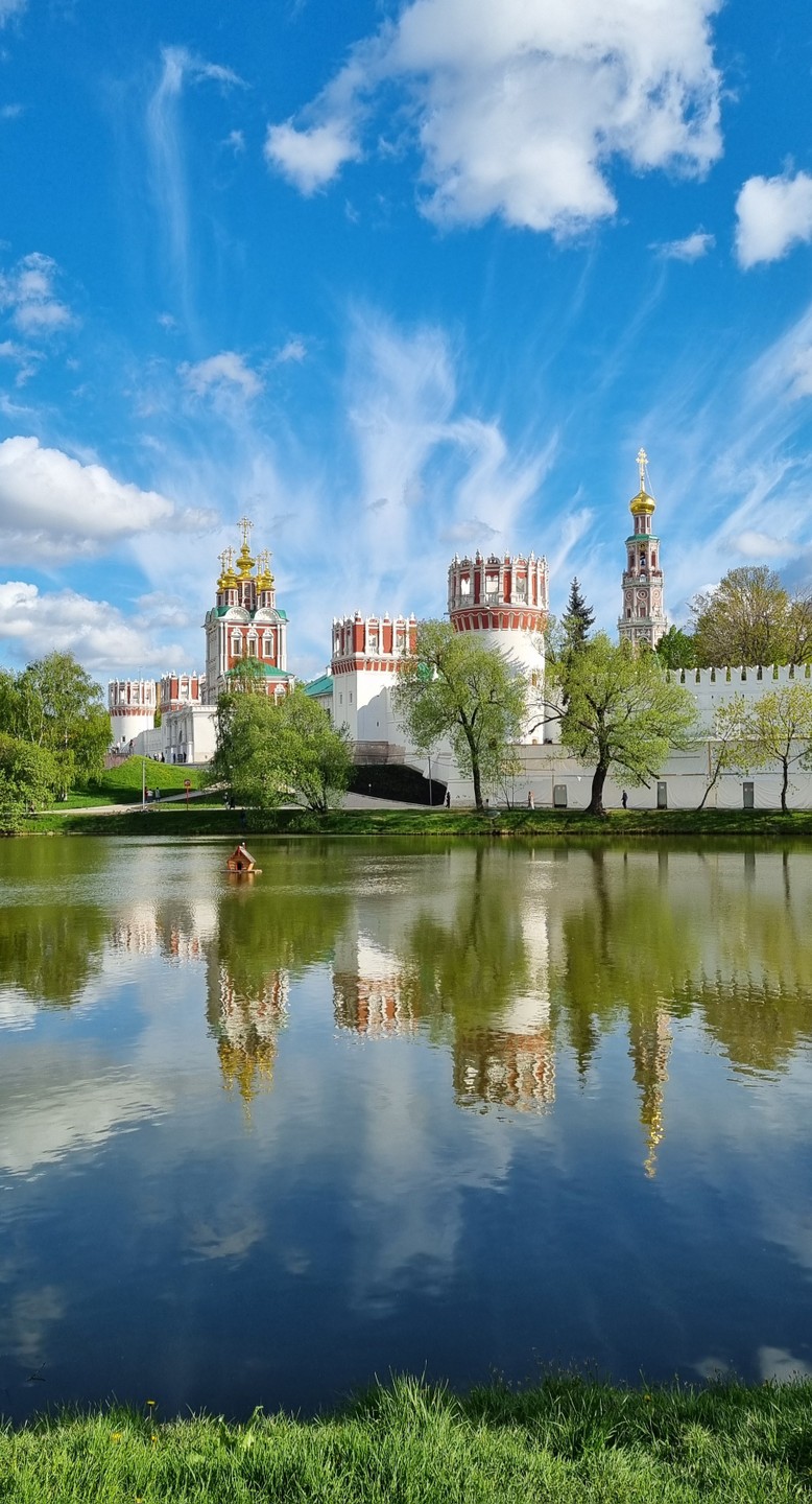 Очень замечательная, отличная экскурсия. Экскурсовод Софья отлично знает все нюансы по маршруту, были вопросы по объектам