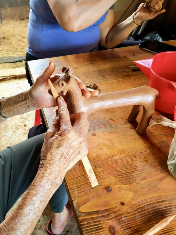 Мастер-класс по гончарному ремеслу в Санье