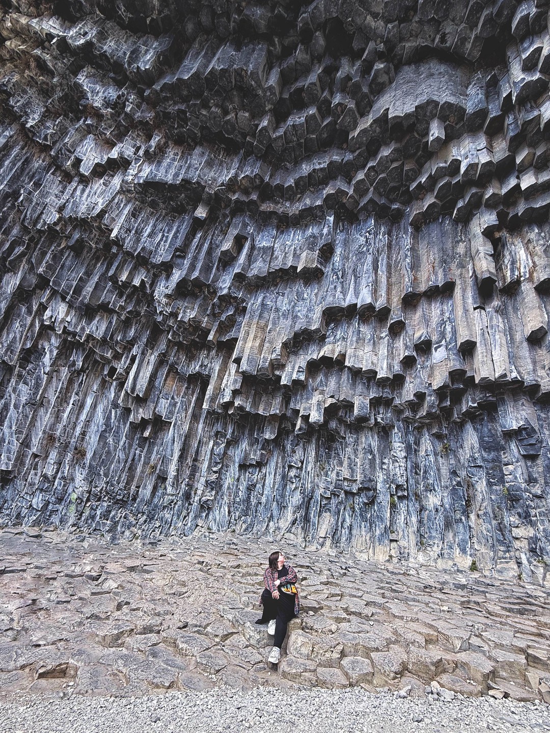 Трансфер из Еревана к Гарни, Симфонии камней, Гегарду и озеру Севан (Анастасия)