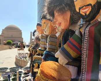 Площадь Регистан, Сиабский базар, Мавзолей Шахи-Зинда