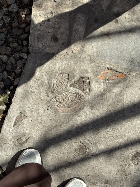 Очень прикольная, динамичная, насыщенная экскурсия от знатока города. История города, страны, показ главных достопримечательностей и мелких