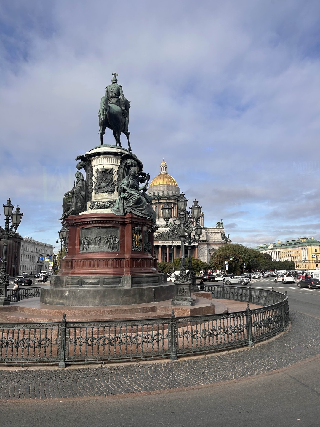 По главным местам Петербурга (Ольга)