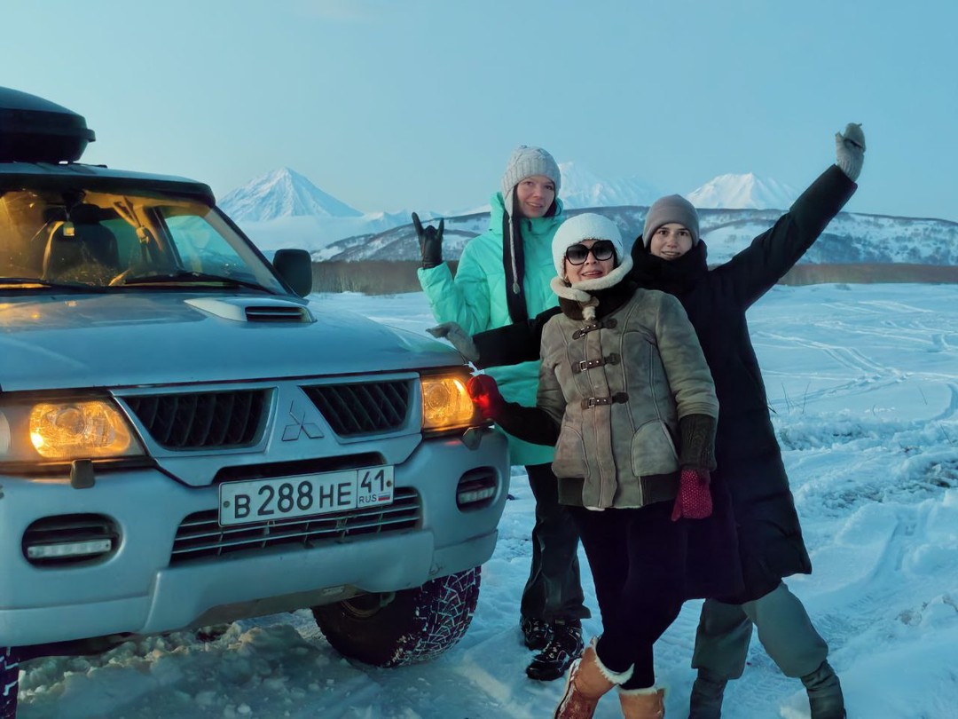 Владиславу огромное спасибо!!! Человек поуши влюбленный в свой край, отличный водитель и прекрасный рассказчик! Рекомендую!!!