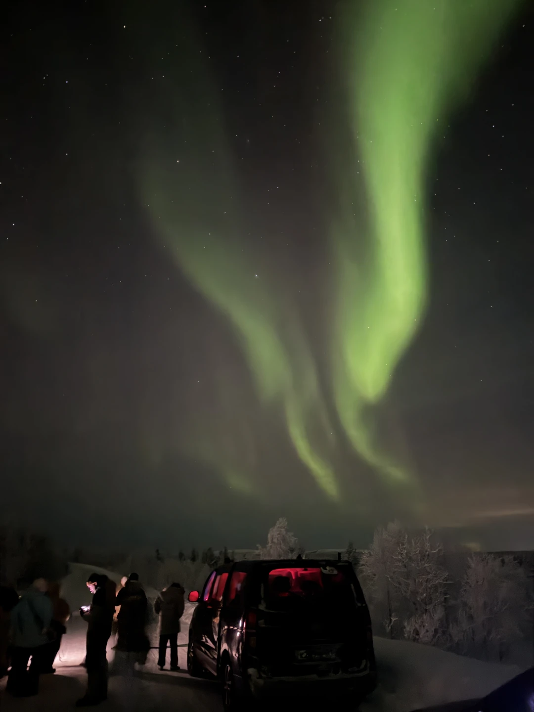 Северное сияние: увидеть главное чудо Заполярья (Сериков)