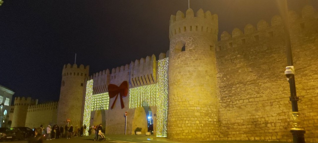 Турал провел отличную экскурсию по заявленной программе, в том числе с учётом наших ограниченных возможностей в