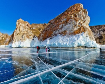 Встреча, переезд на Ольхон, скала Шаманка, ночная прогулка до Малого Моря