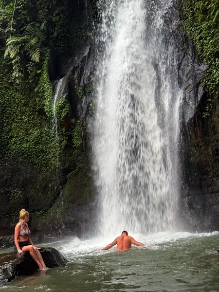 Потрясающее путешествие по экзотическим местам Бали! Ваян - самый лучший гид из всех, кого мы встретили