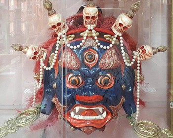 Фото отзыва 2: авторский тур "Цветущая Калмыкия и Баскунчак: море тюльпанов и пустыня, розовые озёра и гора Большое Богдо"