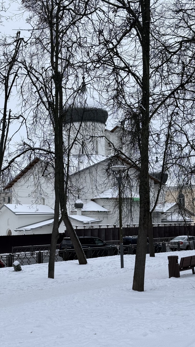 По древнему Пскову с историком (Игорь)