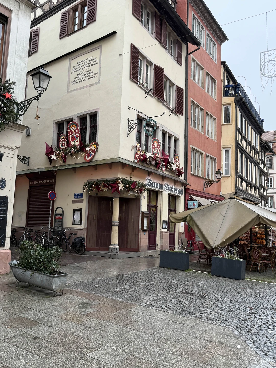 Мы получили истинное удовольствие от экскурсии со Светланой. Страсбург открылся с совершенно другой стороны и навсегда останется в моем сердце