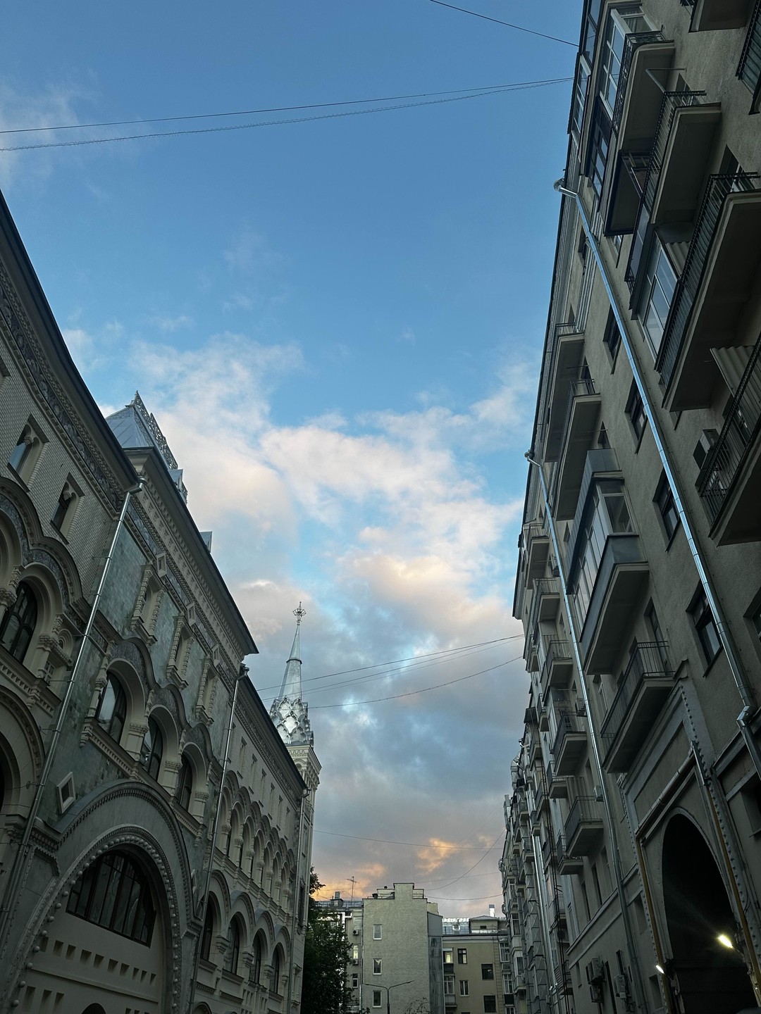 Проходные дворы Москвы (Елизавета)