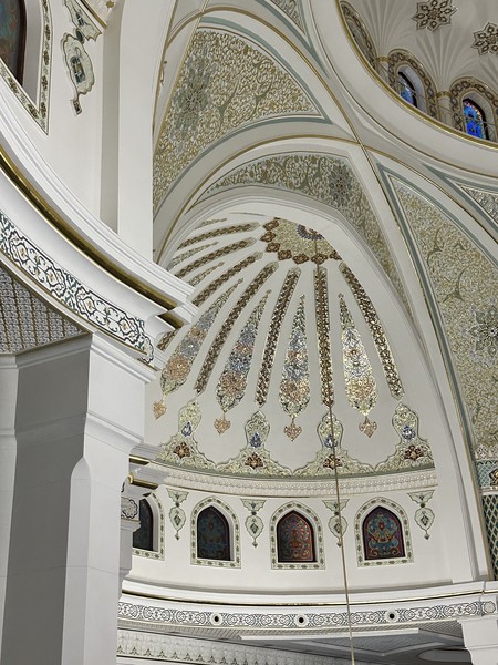 мне очень подвело с гидом! Руслан отлично знает историю Чечни и не только. очень интересный гид