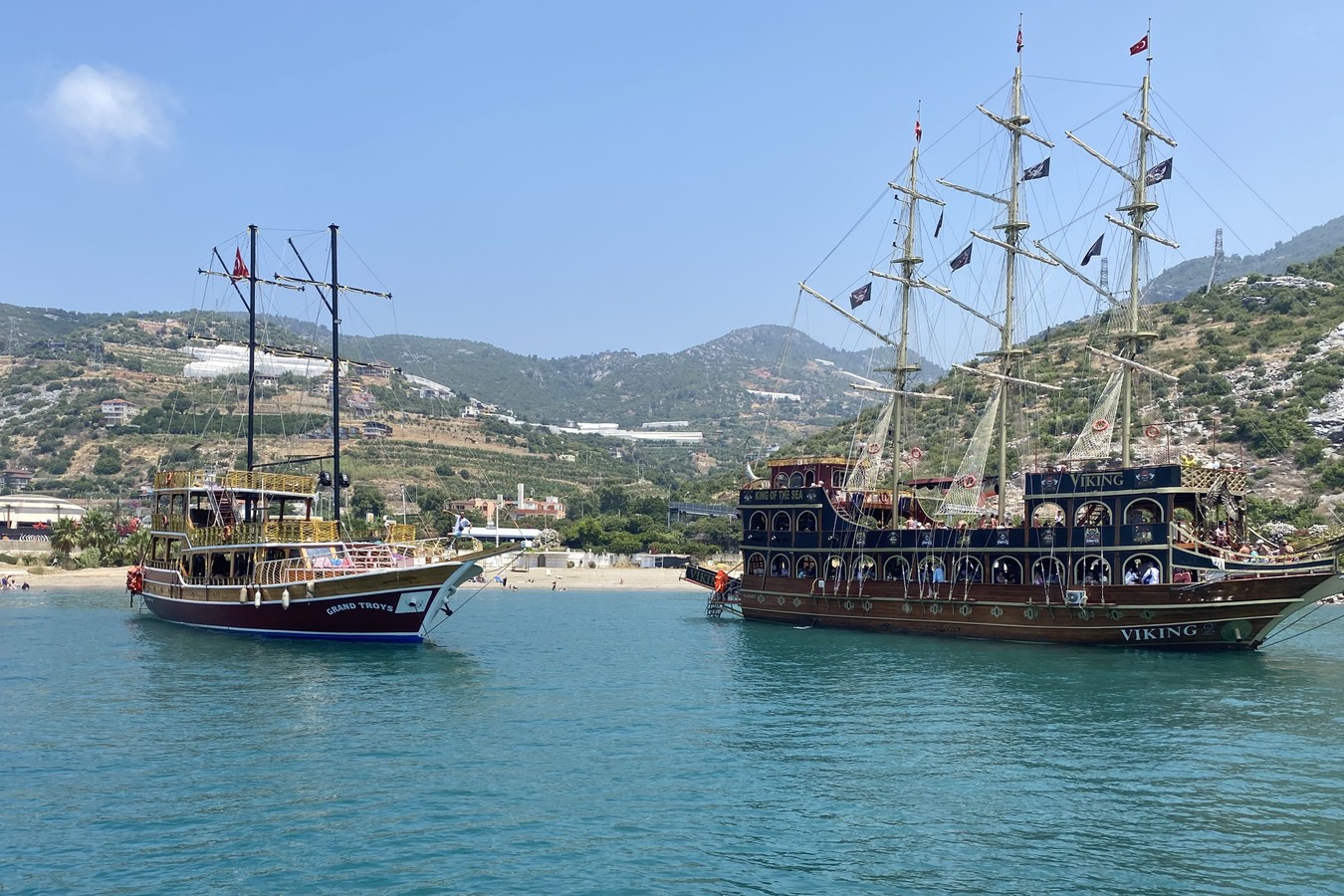 Прогулка на пиратском корабле с пенной вечеринкой из Аланьи